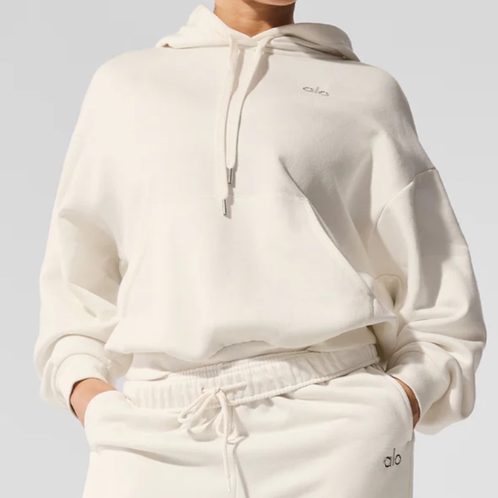 ALO Yoga Accolade Hoodie - Ivory size LARGE